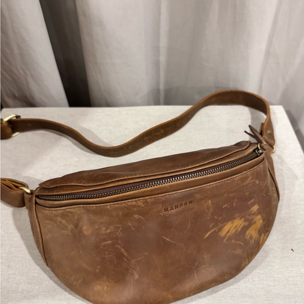 Mandrn Leather Belt Bag